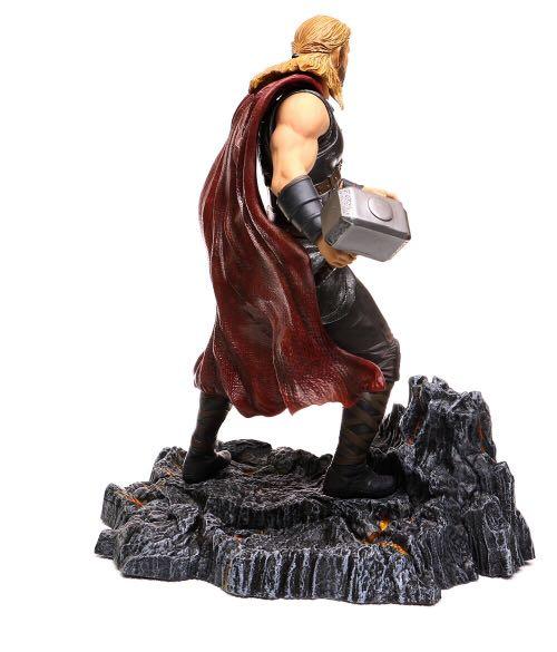 Marvel Gallery Thor Ragnarok Thor Statue