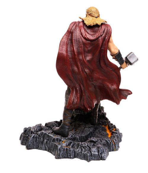 Marvel Gallery Thor Ragnarok Thor Statue