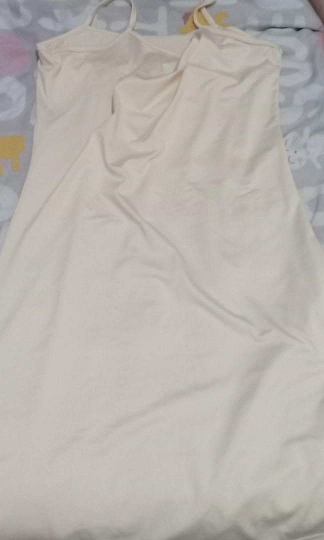 Preloved Lingerie (Category: Maternity wear) located in Manila. Submitted by hotflower13 (Listing ID 282518728, Image 3). Description: 7 pcs lingerie preloved Nakastock nlng po sa cabinet bawas gamit po. Please manage your expectation po. Thank you!!! RFS: Decluttering.