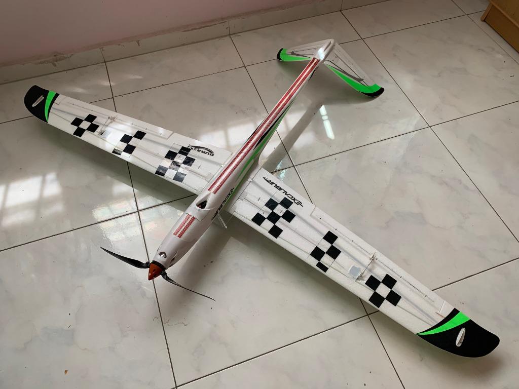 RC plane Durafly excalibur high performance v tail glider 1600mm Piug fly