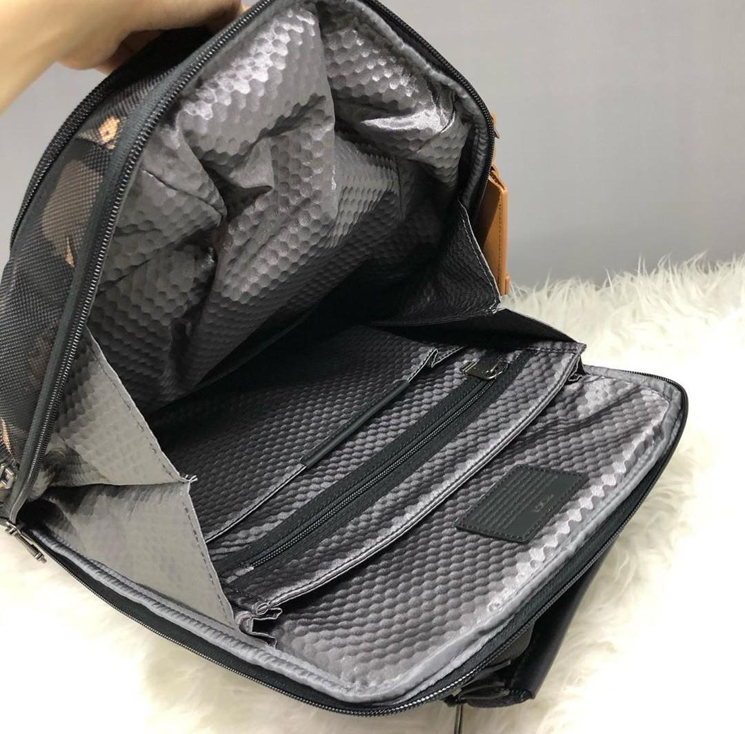 Tumi Nellis Backpack 40×35×16 Laptop Dimension 38×25×8, Fesyen Pria