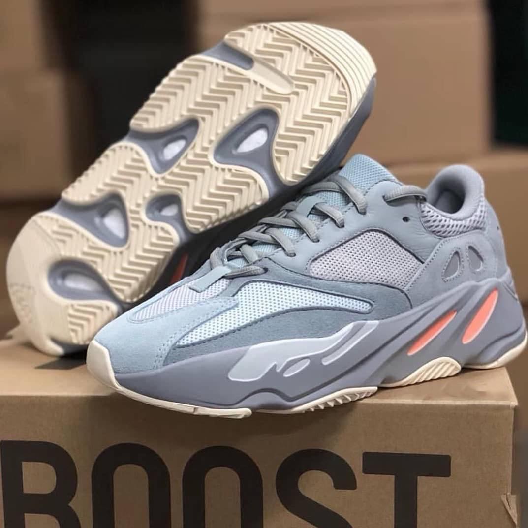 Gi脿y yeezy 700 inertia outlet