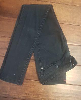 Atticus grungy jeans! Size 1