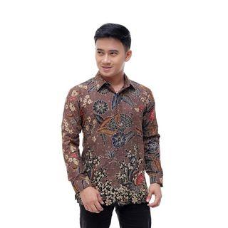 Kemeja Batik Lelaki Lengan Panjang Men S Fashion Carousell Malaysia