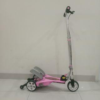 Scooter Pink