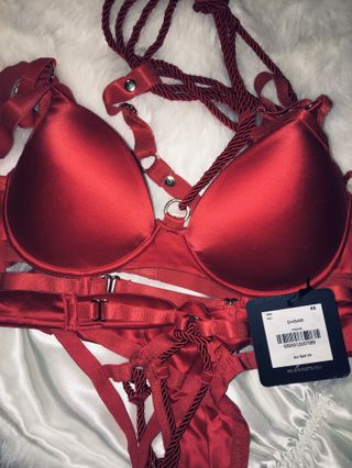 (Category: ) located in . Submitted by sixes (Listing ID 282795891, Image 1). Description: .