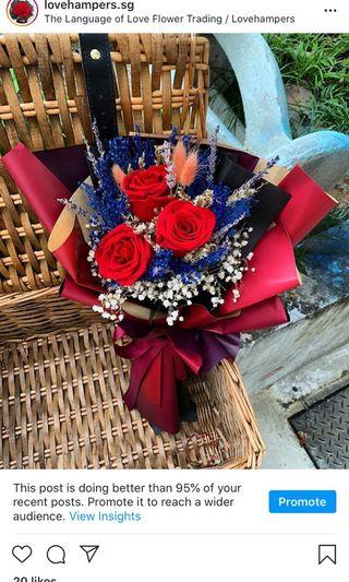 Preserved rose flower bouquet