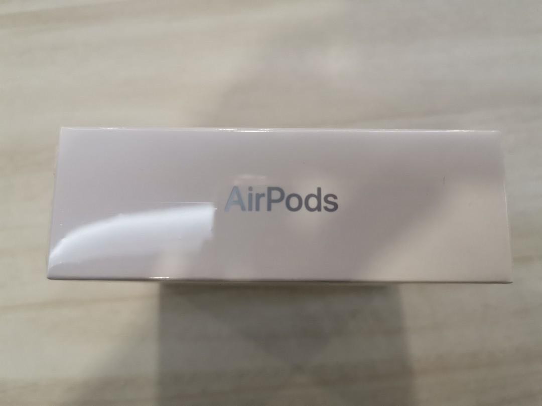 Apple AirPods 2 - Brand New and Sealed