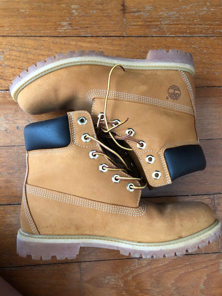 Authentic Timberland boots + Cleaning kit, Women's Fashion, Footwear, Boots on Carousell
