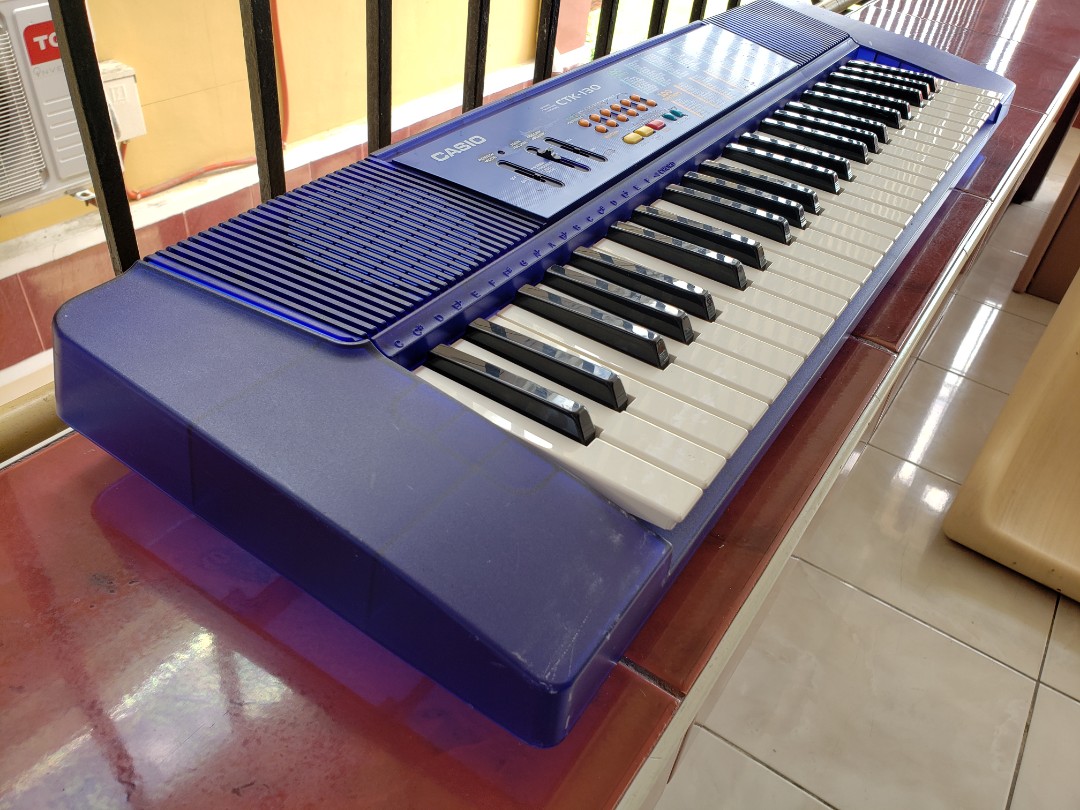 Casio CTK-130 piano keyboard pre owned