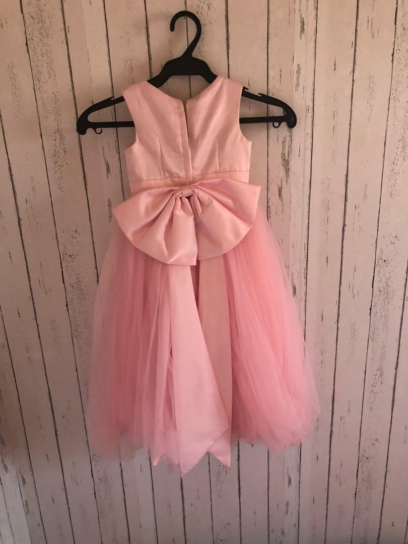 Flower girl gown (Category: Babies & Kids Fashion) located in Manila. Submitted by acloved (Listing ID 282752785, Image 2). Description: .