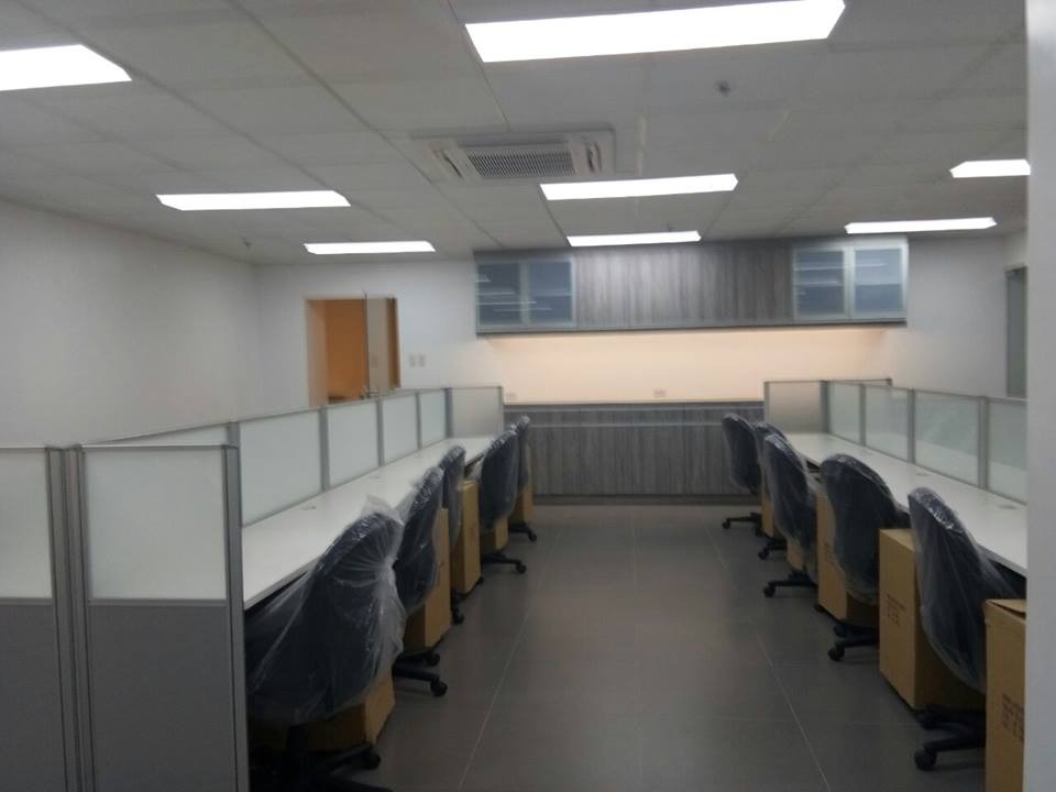 Full Fabric Partition ( Cubicle ) Fishbone ( Custom ), Furniture & Home ...