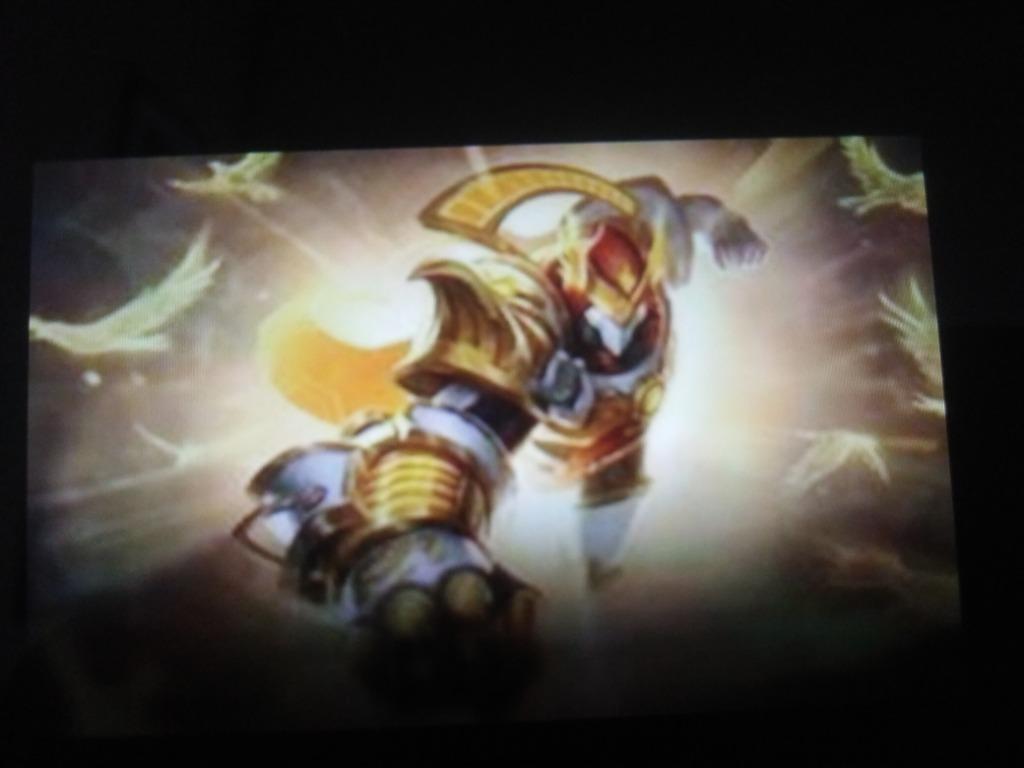 i need to find a person thats selling ml account that has gusion venom and aldous king of supremacy