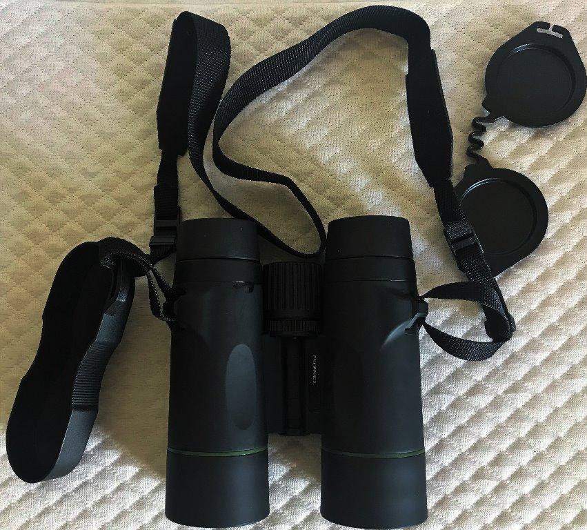 Leupold Acadia 8x42 Binoculars w/ Black Case, 100 from U.S