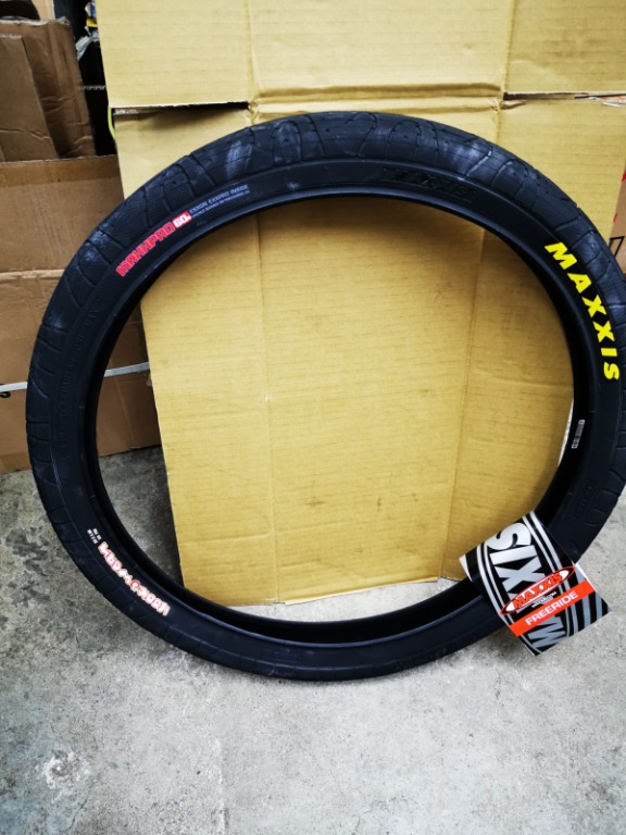 maxxis hookworm 26 x 2.5
