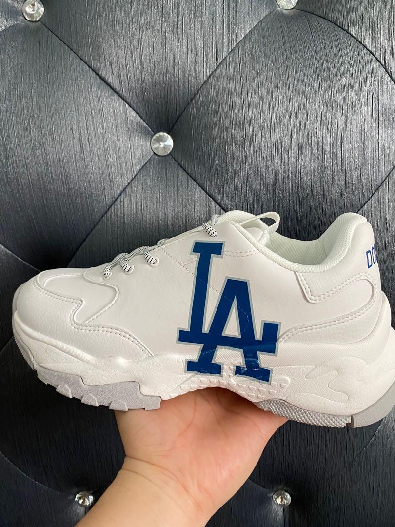 MLB LA DOGERS SHOES! 100% AUTHENTIC, Men's Fashion, Footwear, Sneakers on  Carousell