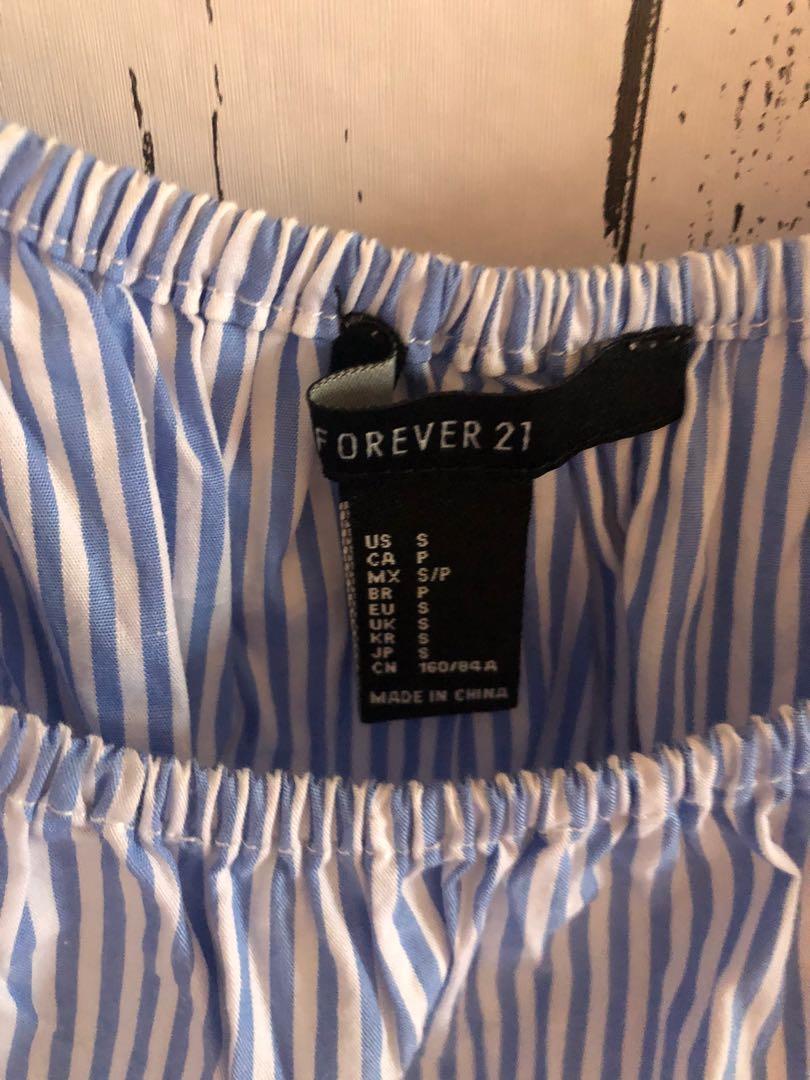 Off shoulder top (Category: Sleeveless) located in Manila. Submitted by acloved (Listing ID 282751519, Image 2). Description: .