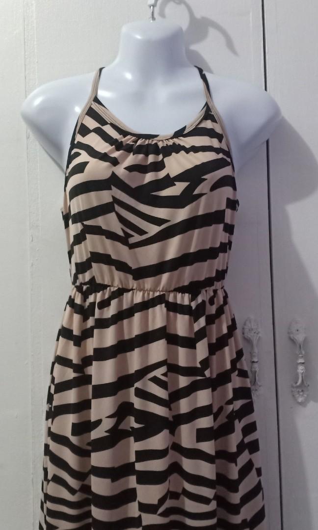 Preloved long dress 01 (Category: Dresses) located in Manila. Submitted by hotflower13 (Listing ID 282707078, Image 1). Description: Preloved long dress. Nakastock lng sa cabinet bawas gamit po. Please manage your expectation. Thank you!!! RFS: Decluttering.