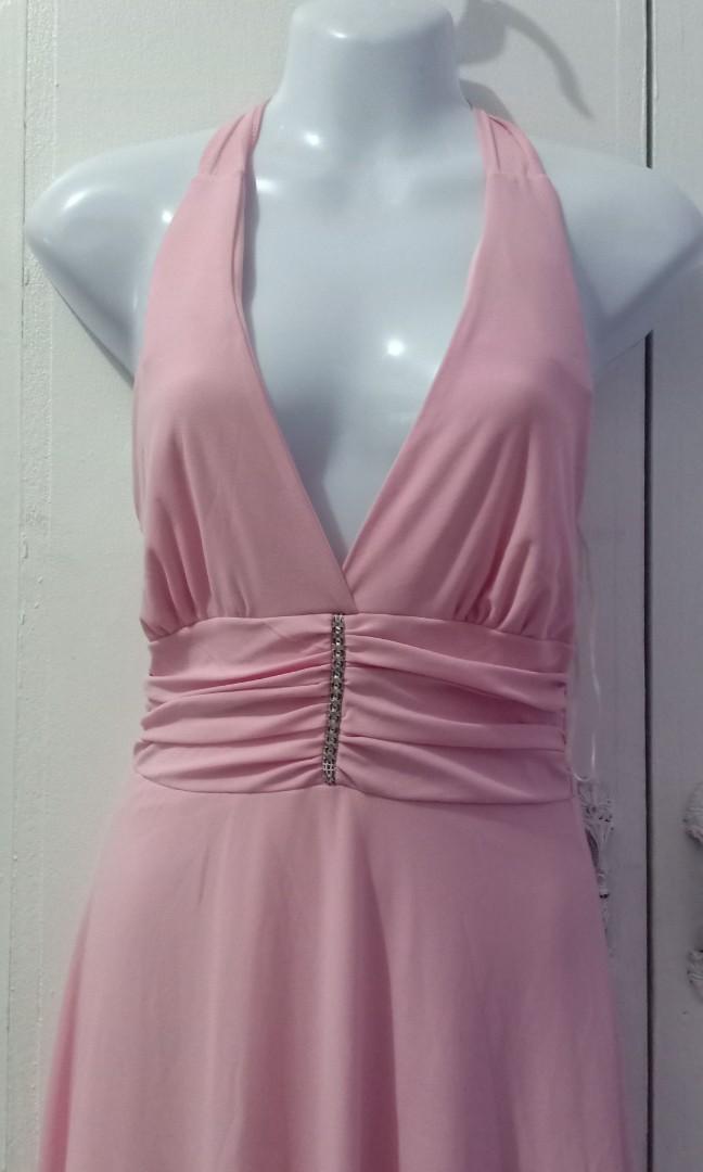 Preloved long dress/gown (Category: Evening dresses & gowns) located in Manila. Submitted by hotflower13 (Listing ID 282706666, Image 1). Description: Preloved po xa ndi na po gagamitin. Nakastock lng sa cabinet bawas gamit po. Please manage your expectation. Thank you!!! RFS: Decluttering.