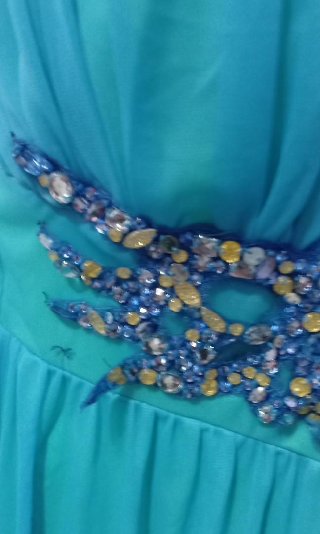 Preloved tube long gown (Category: Evening dresses & gowns) located in Manila. Submitted by hotflower13 (Listing ID 282706825, Image 3). Description: Preloved tube long gown. Nakastock lng sa cabinet bawas gamit po. Please manage your expectation. Thank you!!! RFS: Decluttering.