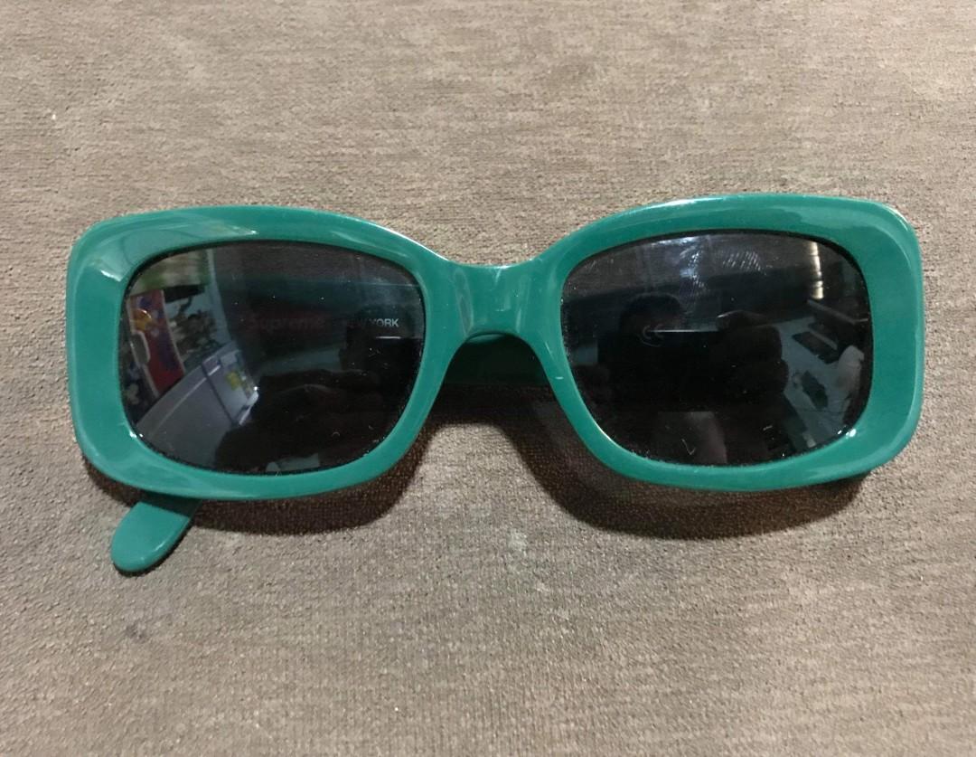 supreme moda sunglasses