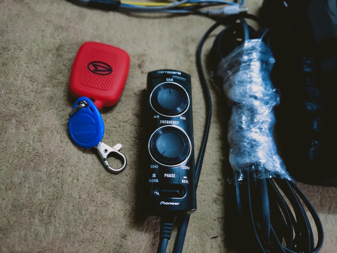 Underseat active subwoofer Carrozzeria/pioneer TSWX110A, Auto