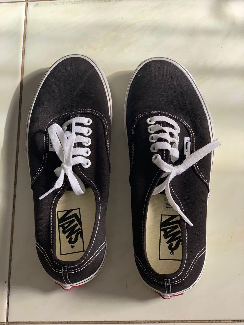 vans cordova mall