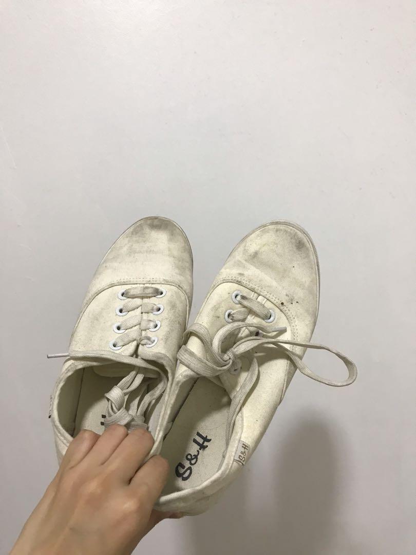 latest white sneakers 218