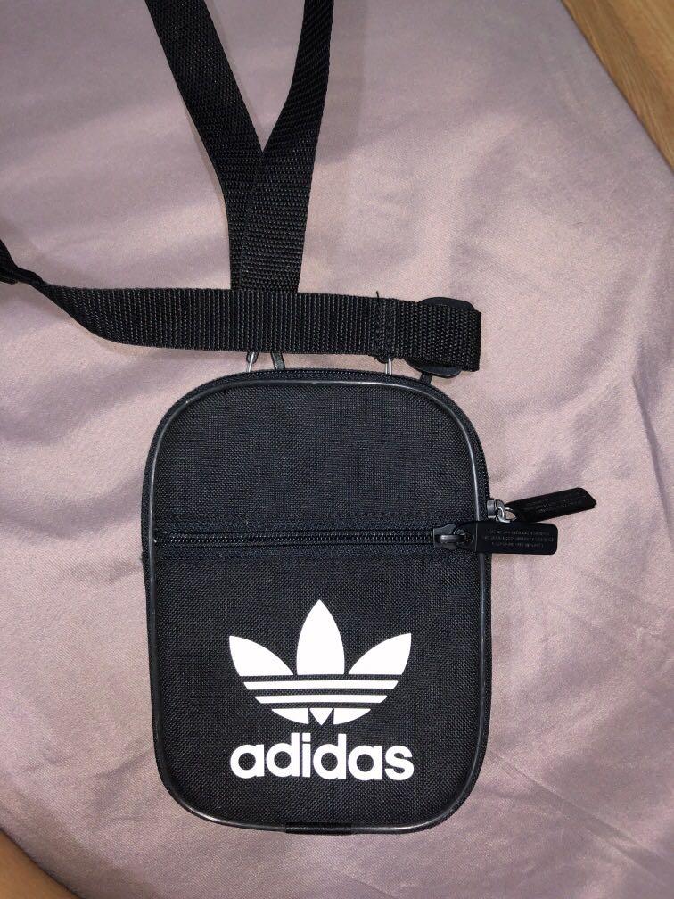 adidas trefoil sling bag