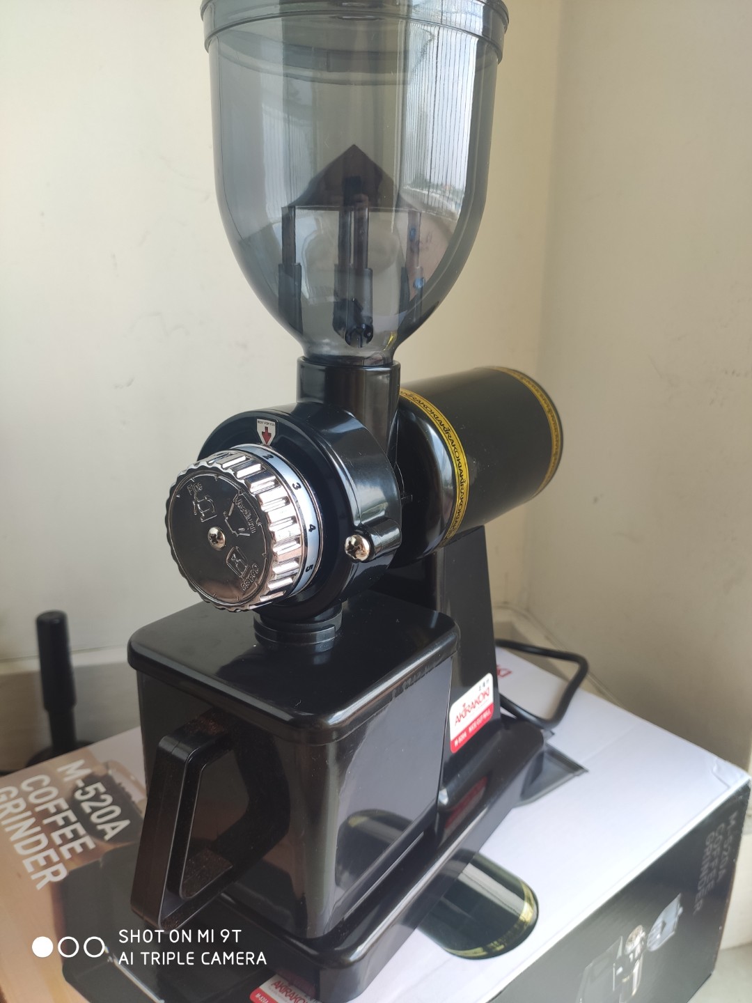 Akirakoki M520 coffee grinder, TV & Home Appliances, Kitchen Appliances