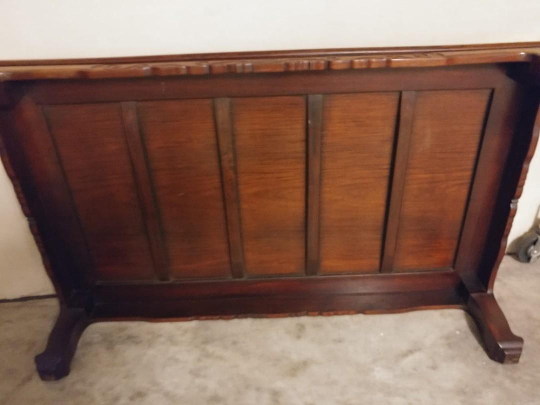 Antique table (Category: Tables & Sets) located in Singapore. Submitted by randomseller1019 (Listing ID 282945968, Image 2). Description: Antique table Size:90x150x35.