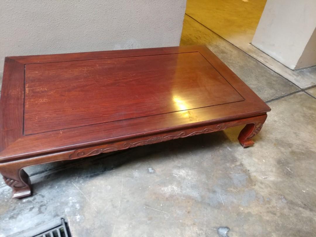 Antique table (Category: Tables & Sets) located in Singapore. Submitted by randomseller1019 (Listing ID 282945968, Image 1). Description: Antique table Size:90x150x35.