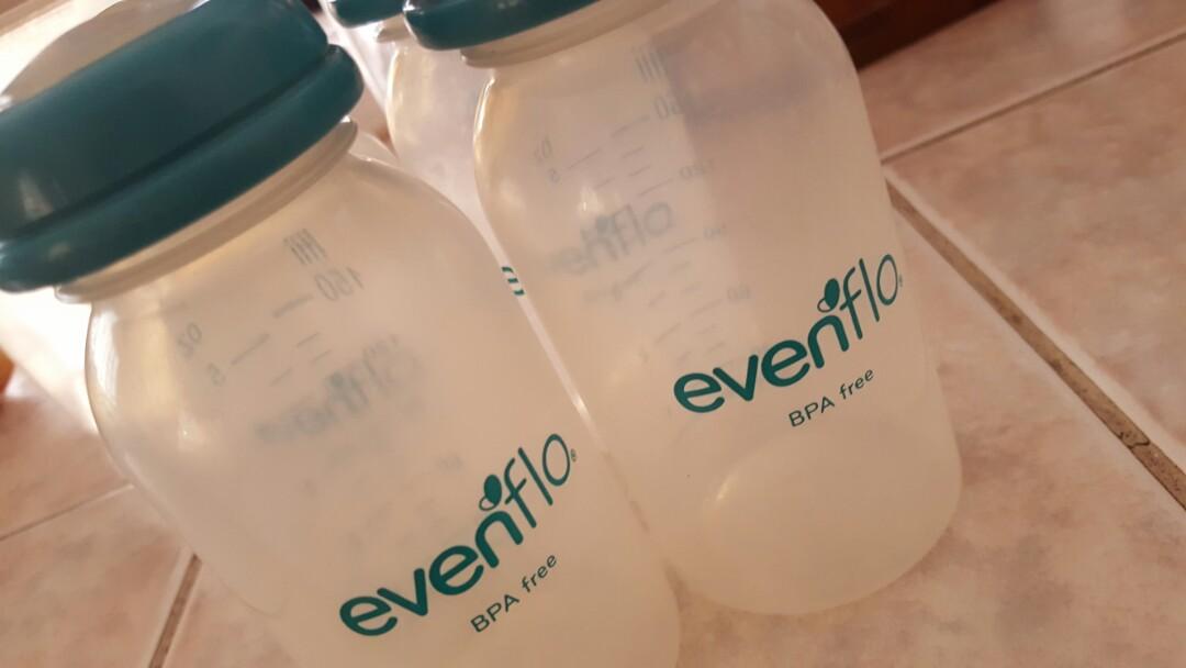 Breastmilk bottle (Category: Breastfeeding & Bottle Feeding) located in Las Pinas. Submitted by closetful.ph (Listing ID 282925746, Image 1). Description: Used not abused. fits a medela pump.