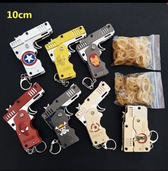 Keychain toy gun, Hobbies & Toys, Toys & Games on Carousell