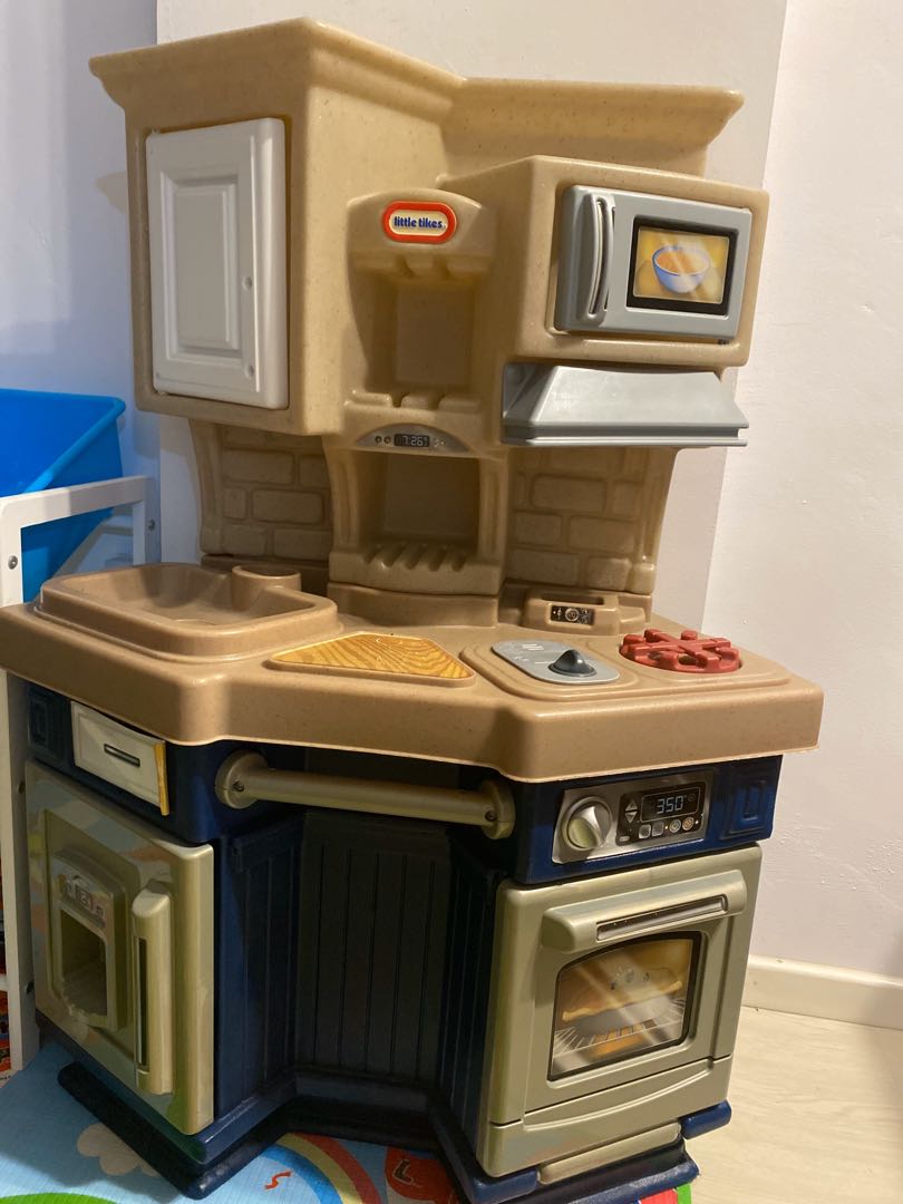 Little Tikes Kitchen, Babies & Kids, Baby Nursery & Kids Furniture ...