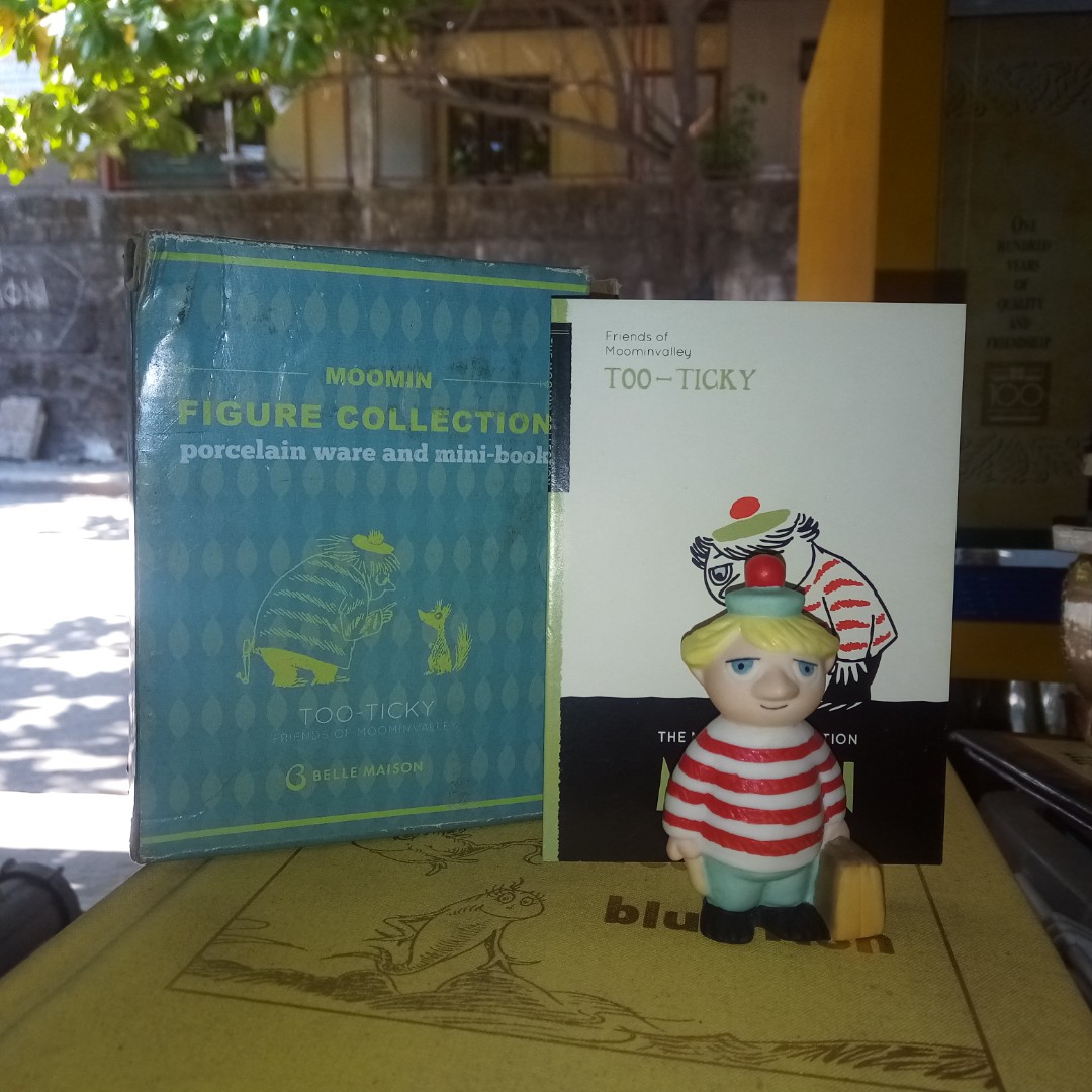 Moomin Too Ticky Porcelain Figure and Mini Book, Hobbies & Toys ...