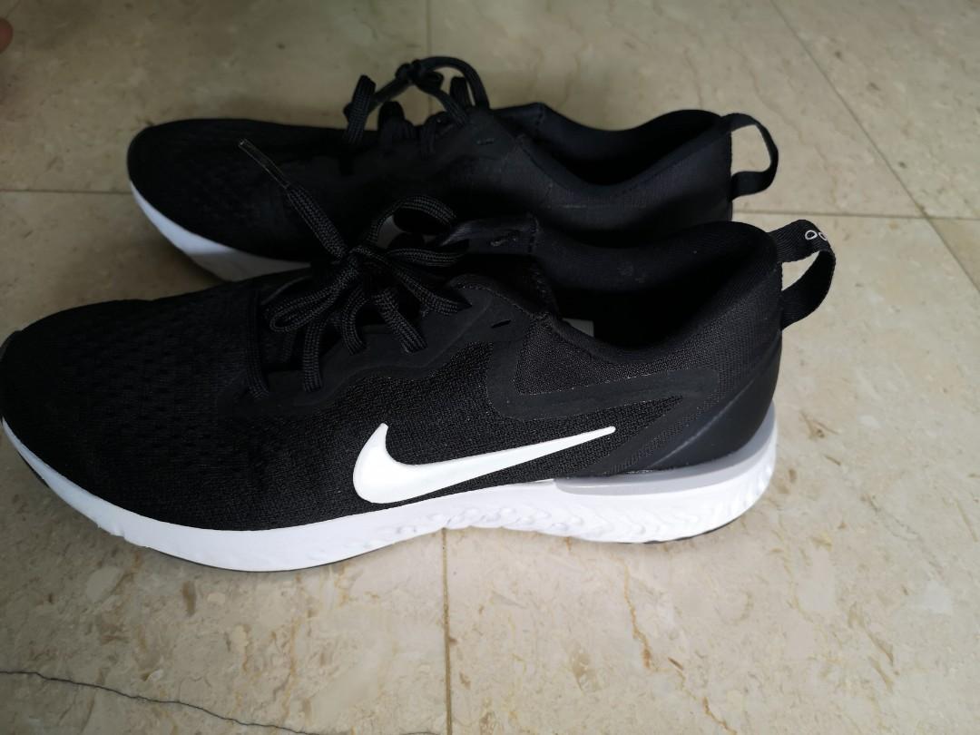 nike performance odyssey react