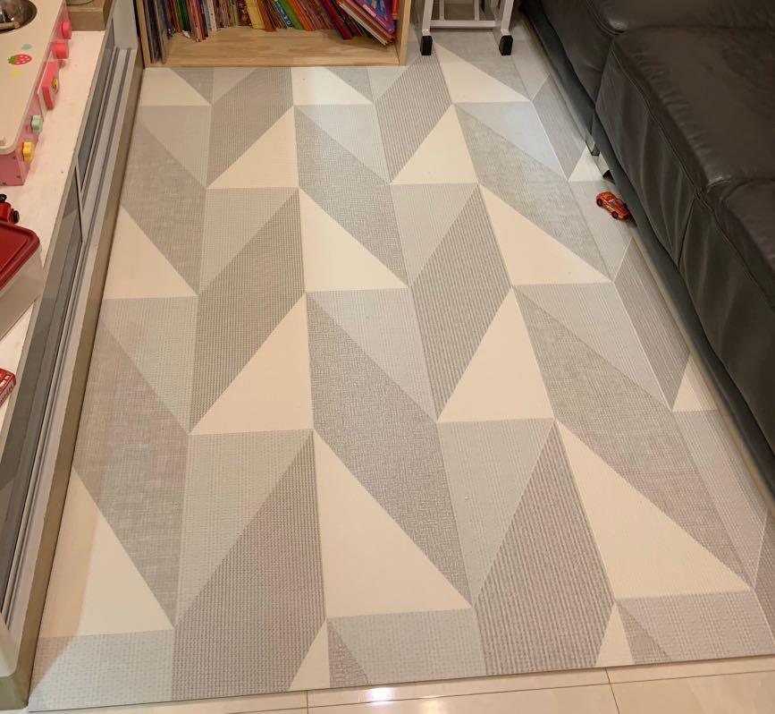 Parklon playmat, 兒童＆孕婦用品, 洗澡及換尿片, 洗澡及換尿片 換片墊及相關用品 Carousell