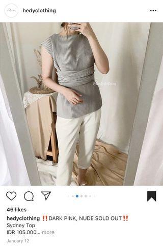 Sydney Top