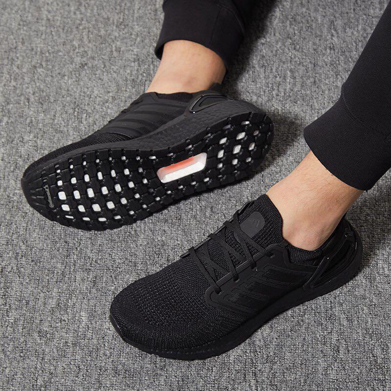 Ultra boost triple shop black 20