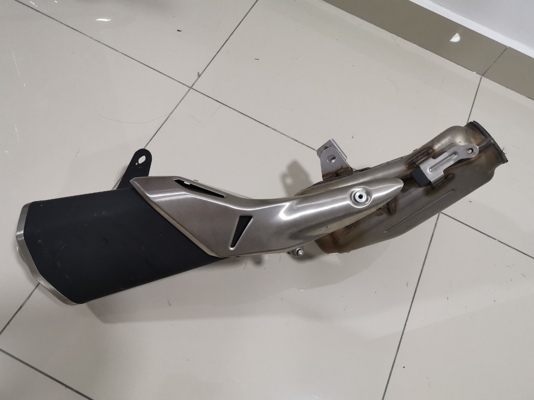 Z900 clearance stock exhaust