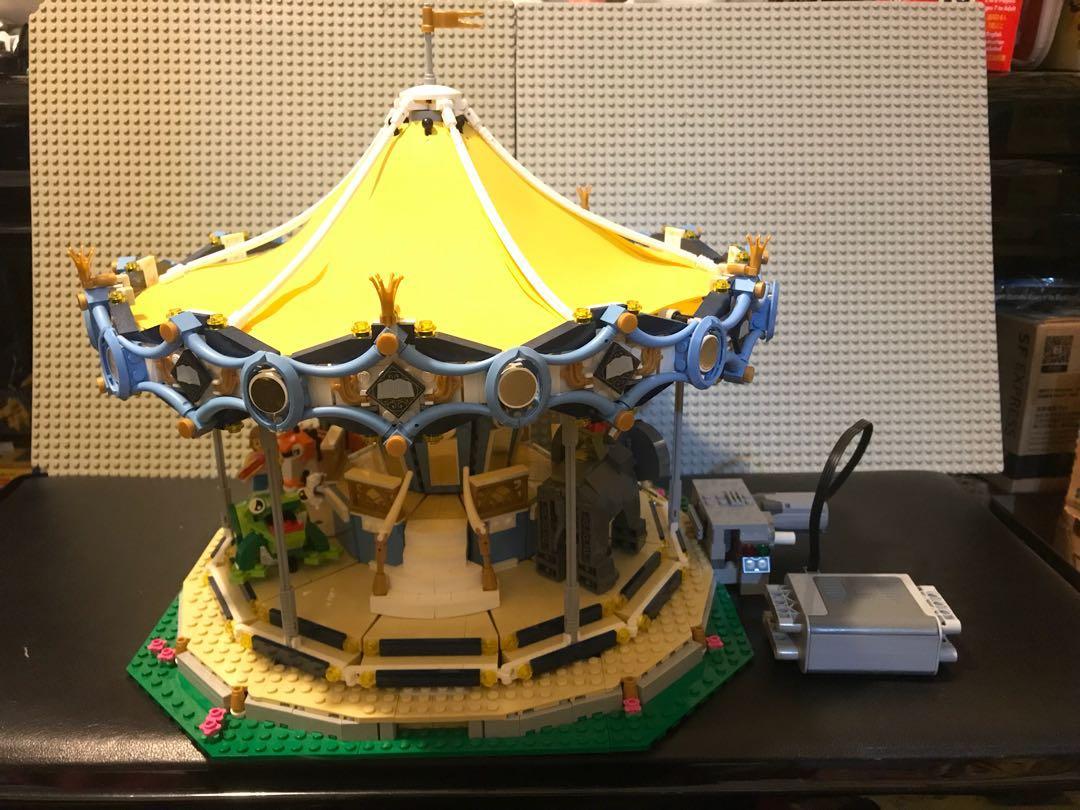 lego carousel motor Cinosural International School