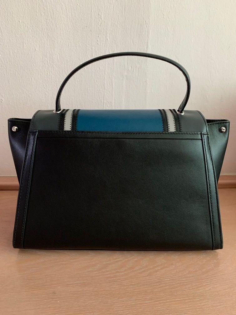 Michael Kors Trapeze Bag