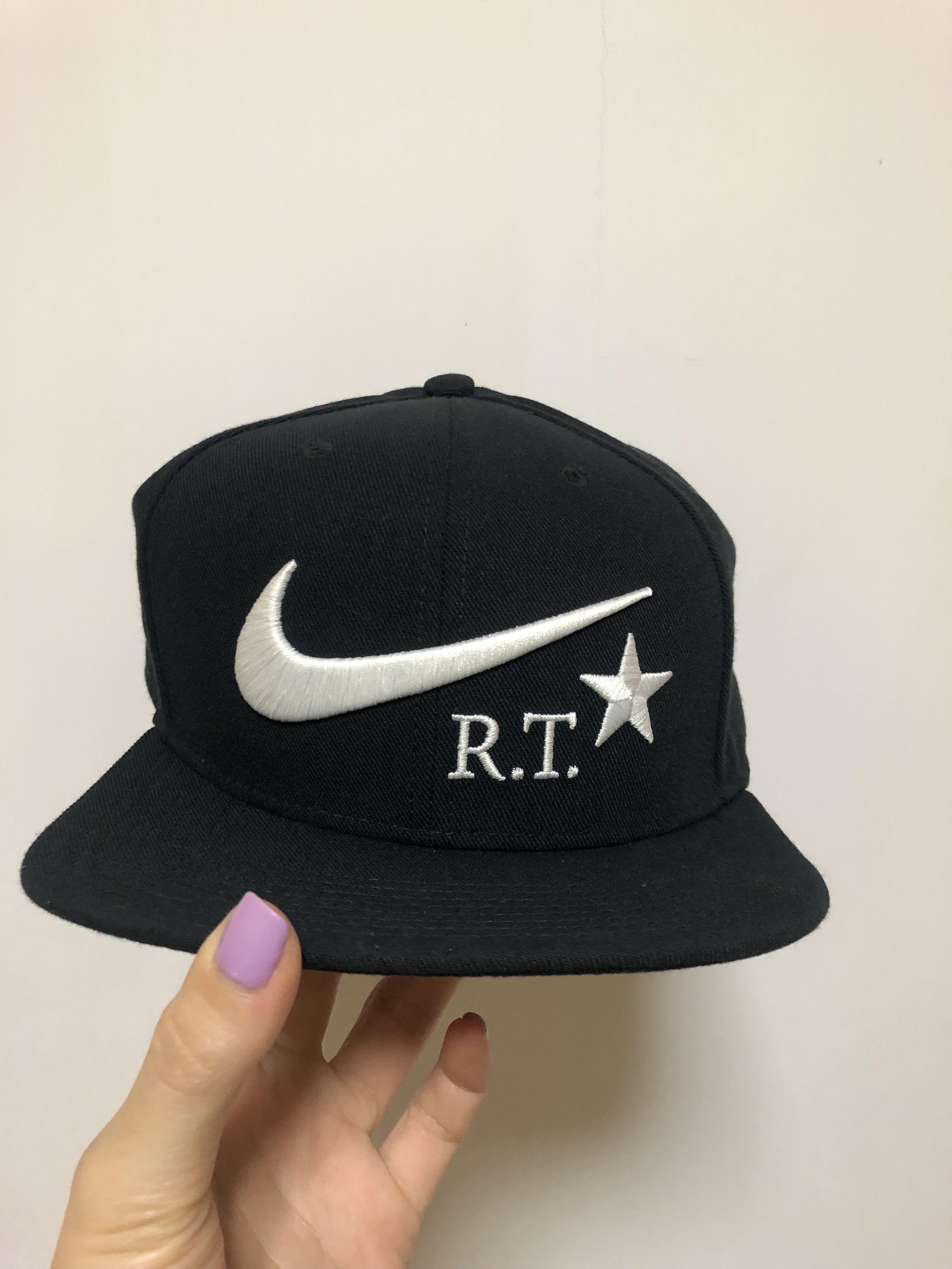 nike cap original price