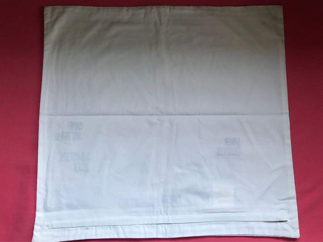 Pottery Barn North America Throw Pillow Cases (Category: Ironing Boards) located in Muntinlupa City. Submitted by rina.rina3 (Listing ID 283043725, Image 2). Description: Brand new North America map throw pillow by Kelly Slater for Pottery Barn teen Great for your bedroom and living room 🙂 3pcs available 18x18 per tag - actual dimensions included in pictures Bought it at a discounted price Selling super low at 750 each If you will get all 3pcs, 