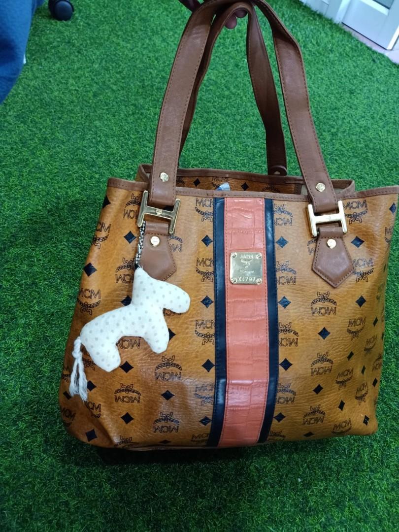 Mcm sale tote cheap