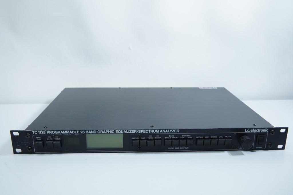 T.C. Electronics Model TC 1128 Band Graphic Equalizer/Spectrum From Japan, 手提電話, 智能穿戴裝置及智能手錶