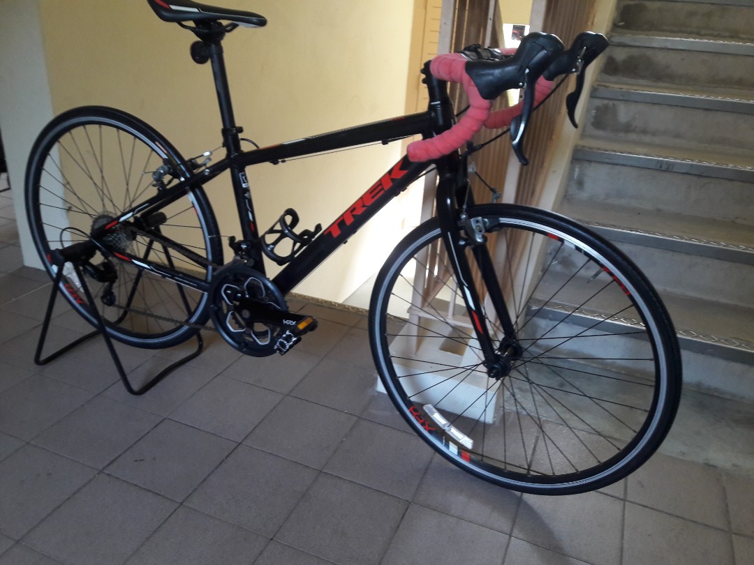 Trek junior hotsell road bike