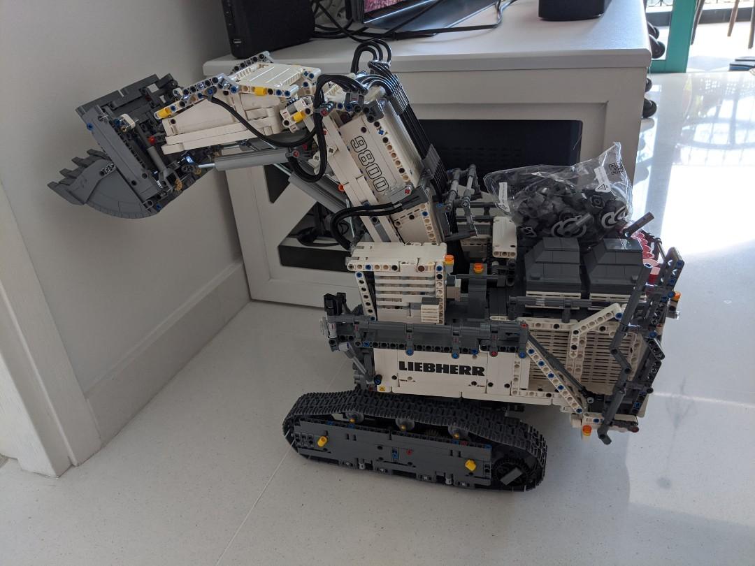 Lego 42100 size clearance