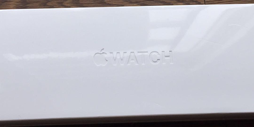 Brand new Apple Watch series 5 Model A2092 40 mm, Luxury, Watches